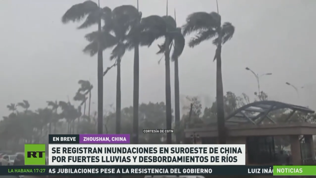 Se registran inundaciones en el suroeste de China por fuertes lluvias y desbordamientos de ríos 