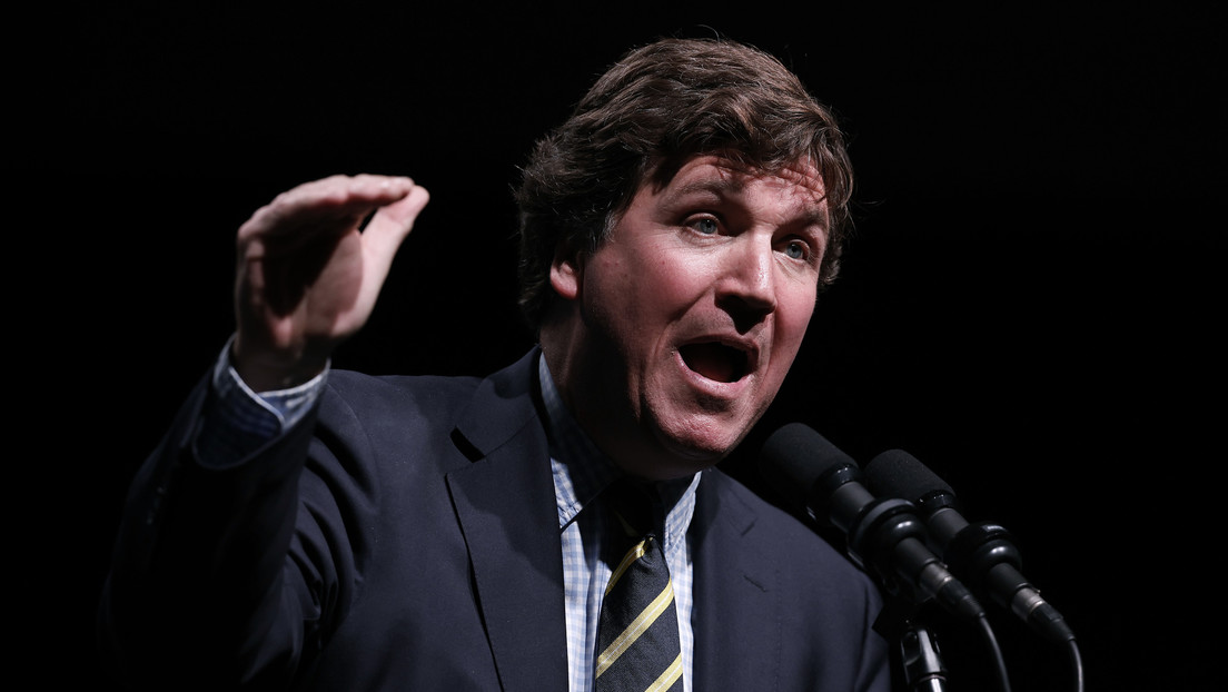 Carlson propone retirar la ciudadanía a estadounidenses que hayan combatido en Ucrania