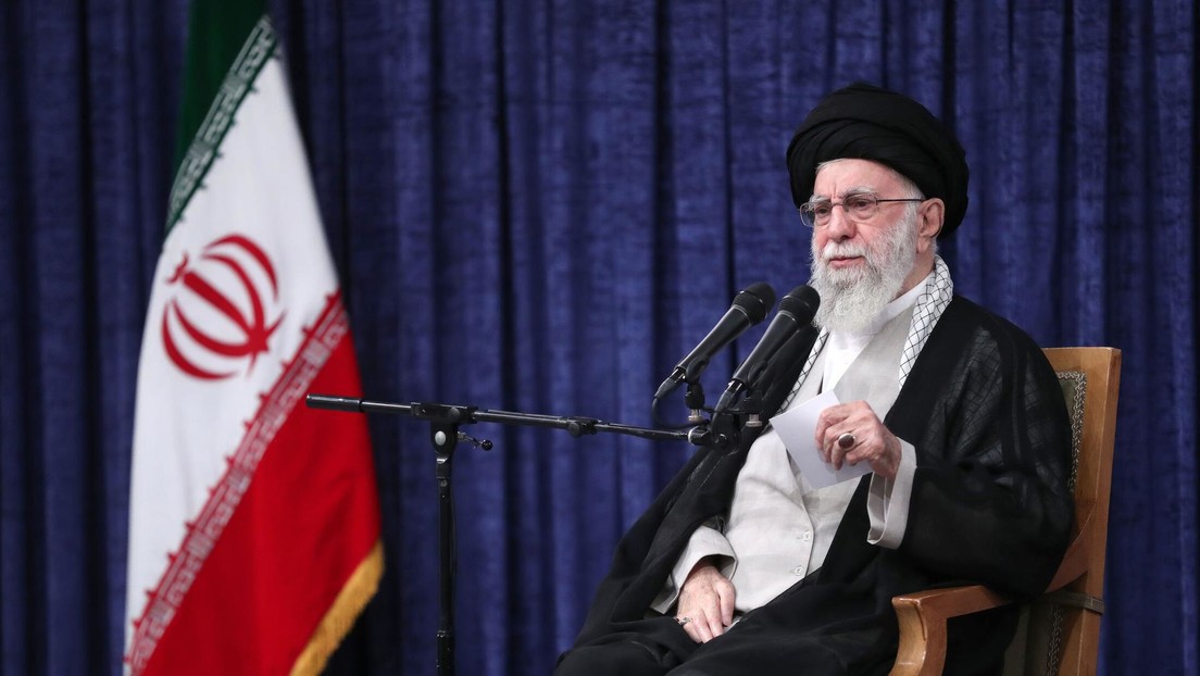 "Le alcanzará personalmente": ministro de Defensa israelí amenaza al líder supremo de Irán
