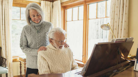 Esta práctica mantiene tu cerebro joven en una avanzada edad