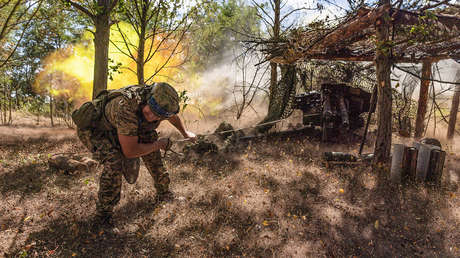 Escritora: "A Occidente no le interesa la paz, la guerra para ellos es un negocio"