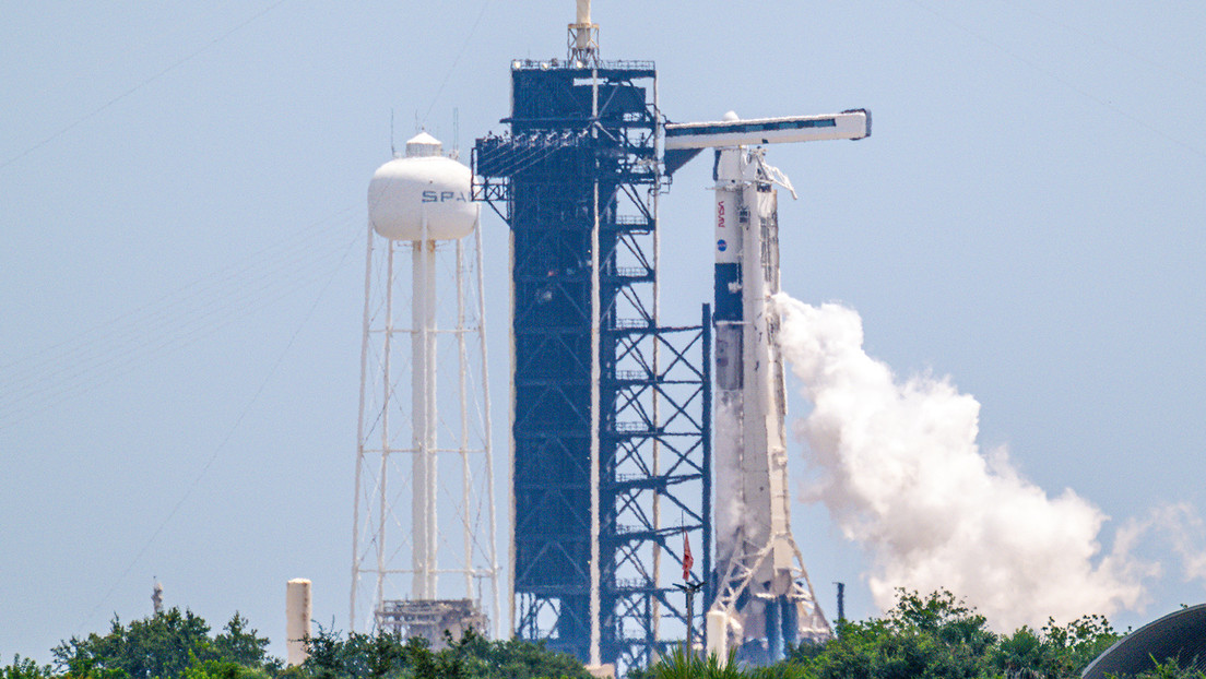 Space X lanza un cohete Falcon 9 con un cosmonauta ruso a bordo