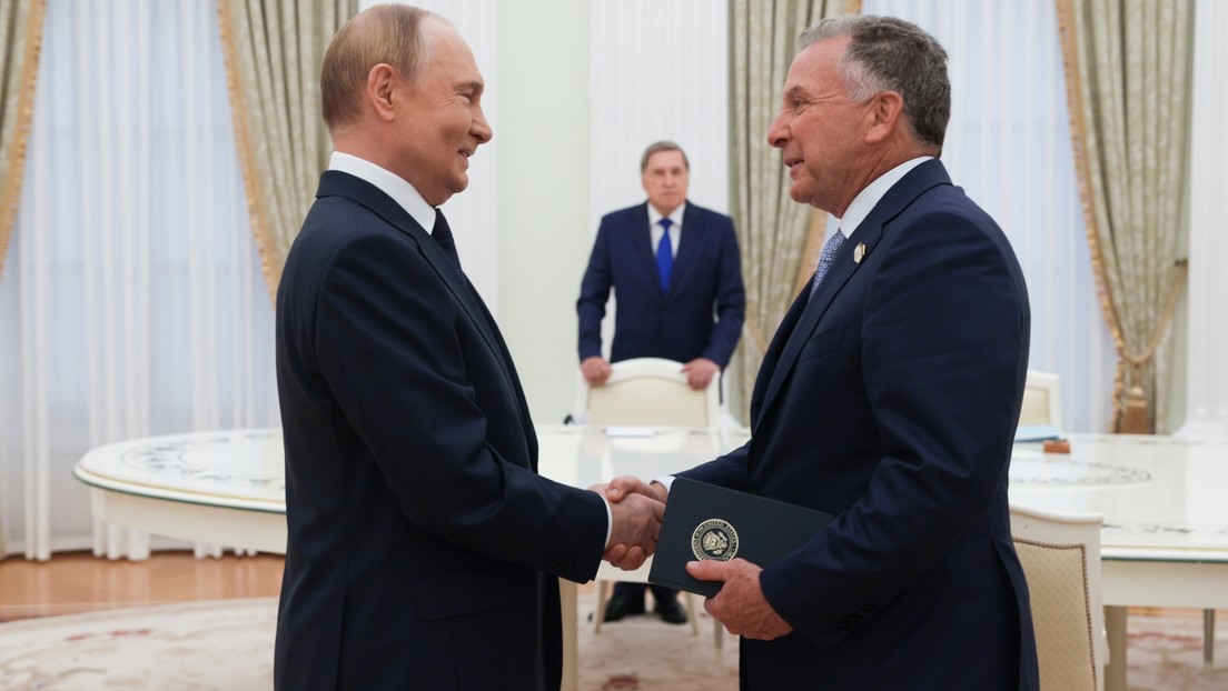 Putin se reúne con el enviado especial de Trump