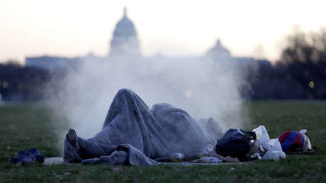 "Tienen que marcharse": Trump lanza advertencia a los sintecho de la capital