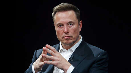 "Están JuGando a la político?": Musk Demandará uma maçã