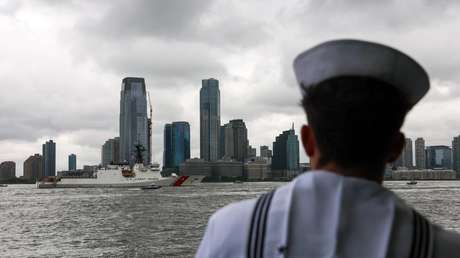 Condenan a un miembro de la Marina de EE.UU. por espiar para este país 