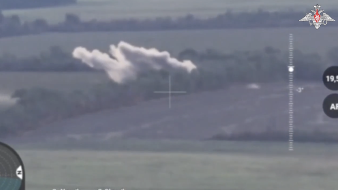 VIDEO: Ataque preciso de artillería rusa destruye posiciones del Ejército ucraniano