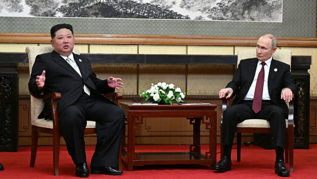 Putin se reúne con Kim Jong-un en China