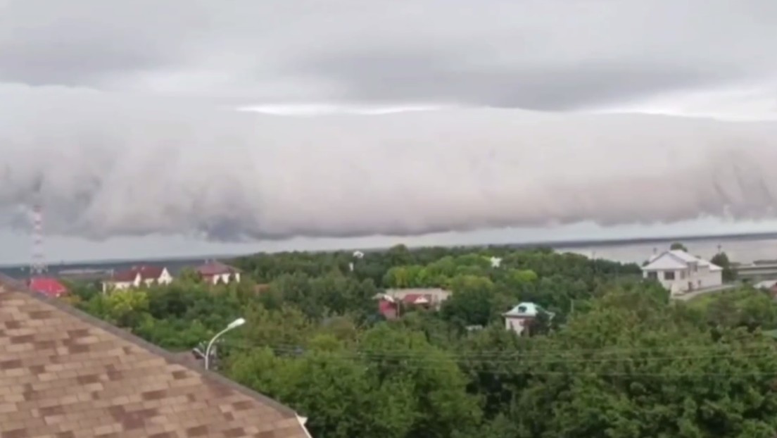 VIDEO: Captan un raro e impresionante 'tsunami' de nubes