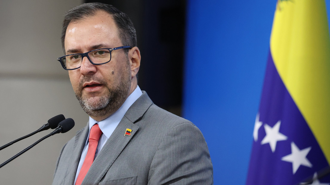 Caracas sobre declaraciones de Rubio: "Dos cosas son infinitas, la estupidez humana y el universo"