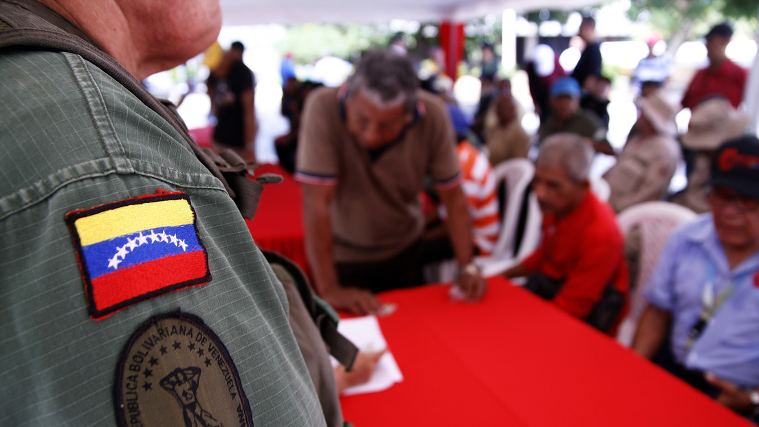 Maduro anuncia el inicio del "primer ciclo de activación" de la milicia
