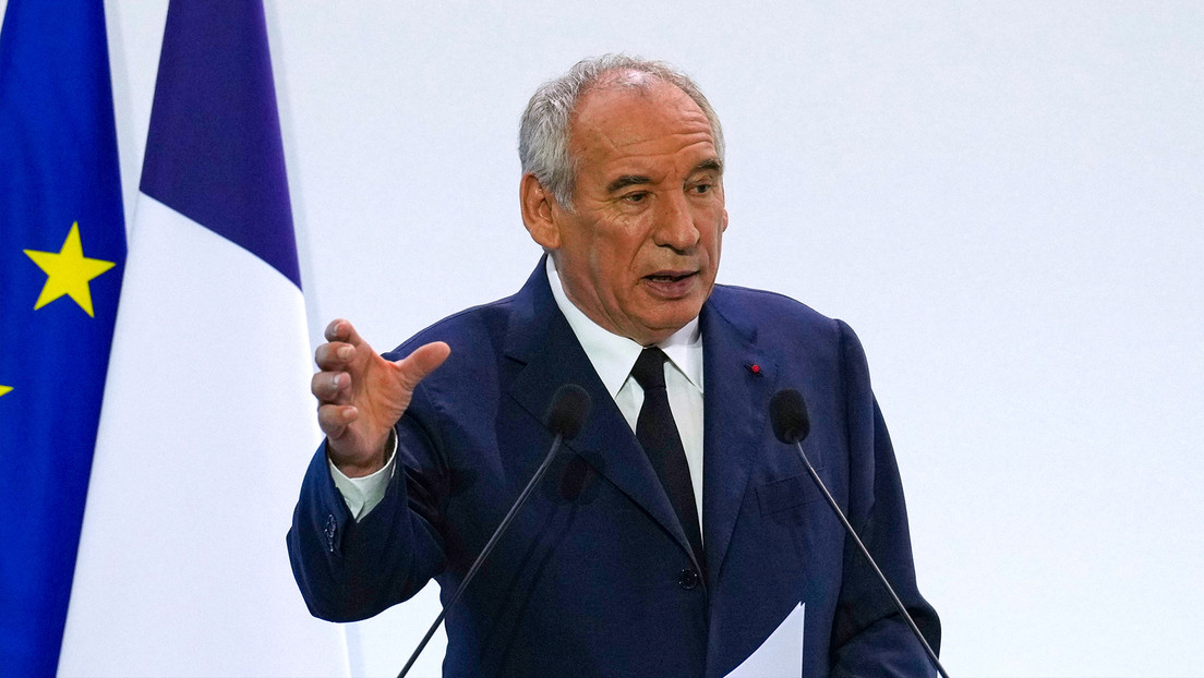 Incertidumbre política en Francia: el primer ministro se somete a voto de confianza