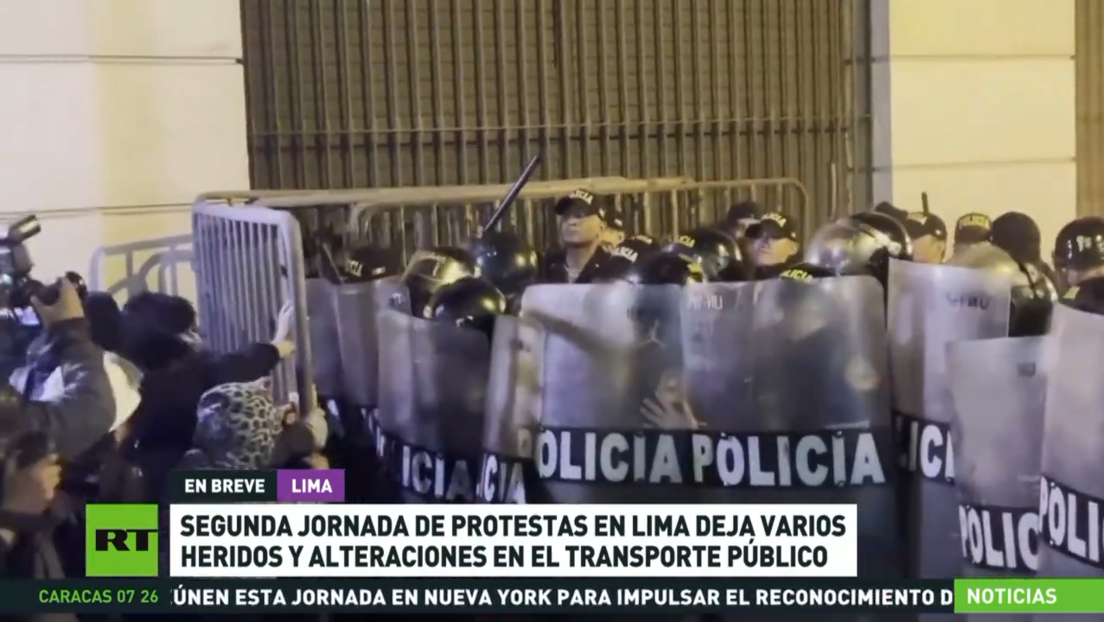 Segunda jornada de protestas en Lima deja varios heridos y alteraciones del transporte público