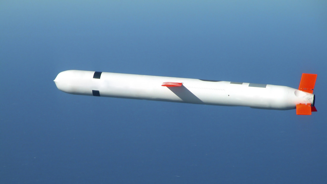 Medios: Trump sopesa enviar misiles Tomahawk a Ucrania y permitir ataques al interior de Rusia