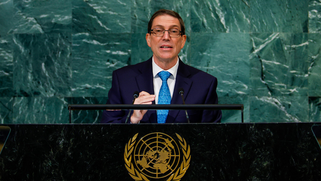 Cuba: EE.UU. "esgrime el pretexto de combate al crimen" en el mar Caribe, "leyenda en la que nadie en esta sala cree"
