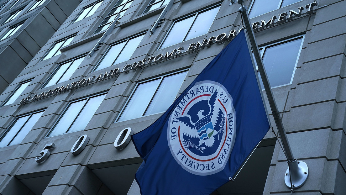 La alarmante cifra de migrantes muertos bajo custodia de ICE en EE.UU.
