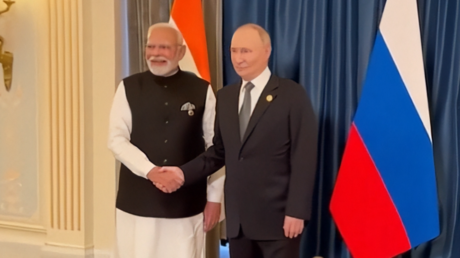 "Querido amigo": El cálido encuentro antes de las negociaciones de Putin y Modi