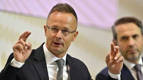 Szijjarto: Hungría compra crudo ruso abiertamente, mientras otros en la UE lo hacen en secreto