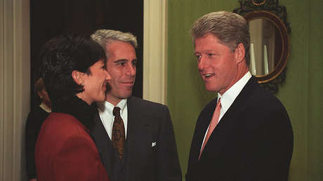 Develan carta de Clinton a Epstein destacando su "curiosidad infantil" (FOTO)