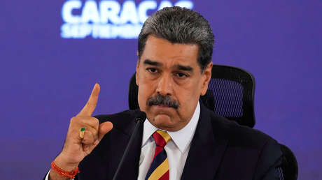 Maduro: "Venezuela quiere paz con independencia nacional, con dignidad"
