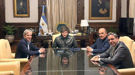 Quién es el funcionario de la 'casta' designado por Milei como ministro del Interior de Argentina