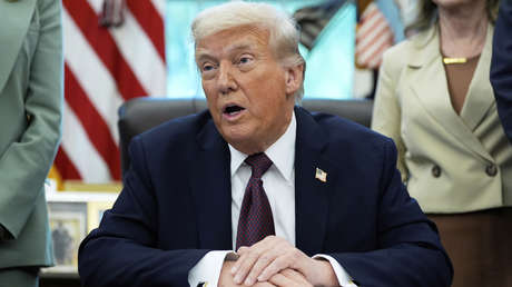 Trump Comenta El Ataque de Ee.uu. Contra Un Barco de "Narcoterroristas" en el caribe