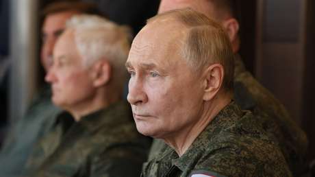 Putin revela cómo se escapó por poco de que una moto le cayera encima