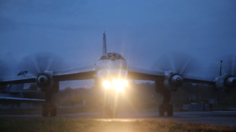 VIDEO: Bombarderos estratégicos rusos patrullaron la zona de identificación aérea de Alaska