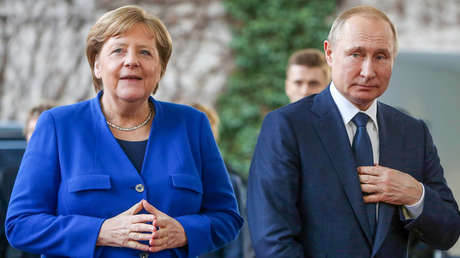 Merkel sobre Putin: "Estamos en bandos opuestos"
