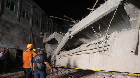 Un muerto y decenas de heridos tras el colapso de una escuela en Indonesia