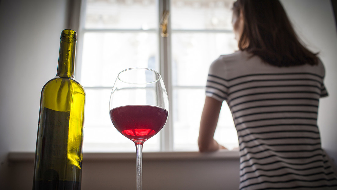 Descubren una 'trampa' en el cerebro que impide a las personas dejar el alcohol
