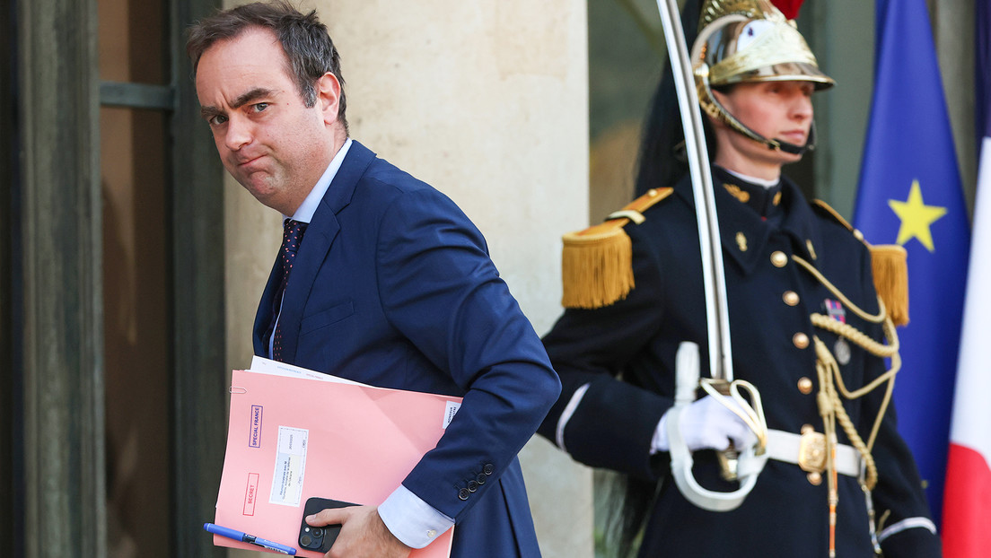 "Enganche sin futuro": Líder de partido francés carga contra el nuevo gobierno