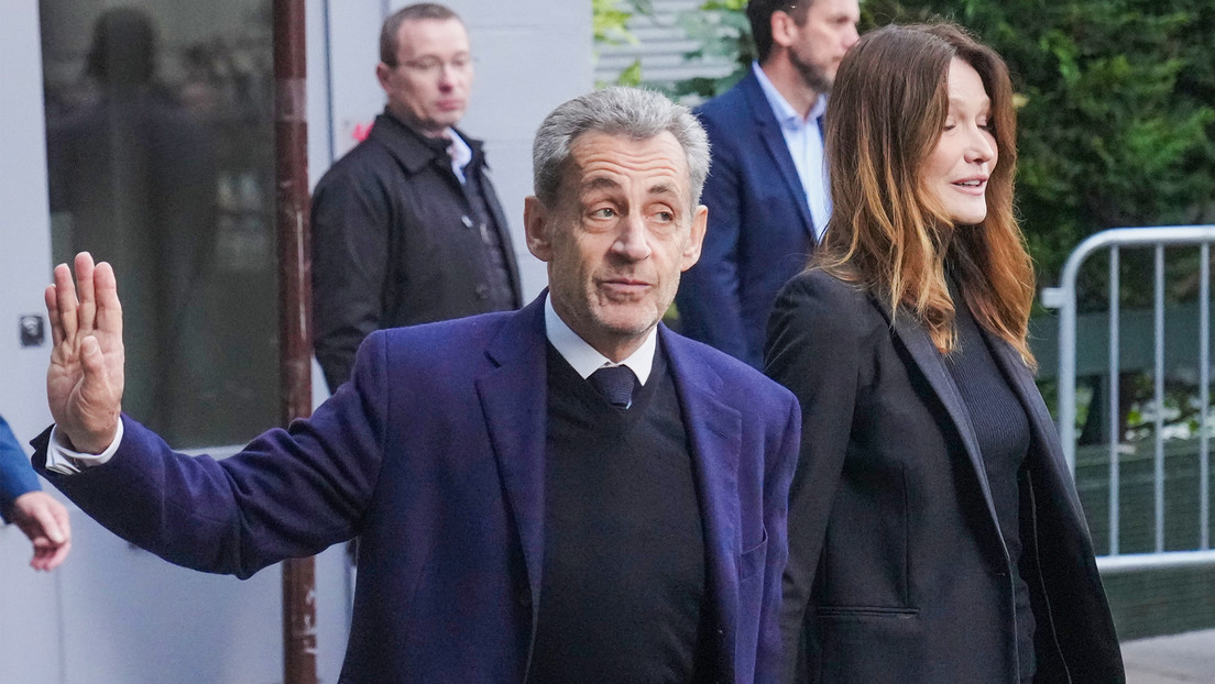 Celda VIP, TV, teléfono y comida por pago: ¿cómo sería la reclusión de Sarkozy en prisión?