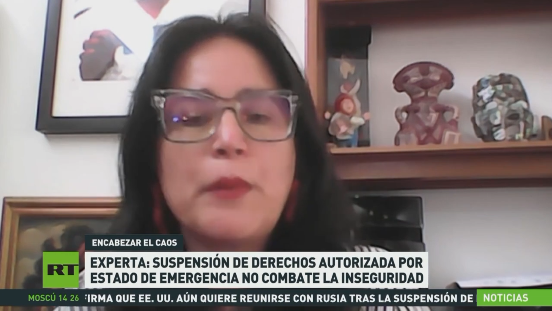 Un nuevo gabinete ministerial recibe el voto de confianza mientras Perú arde en protestas