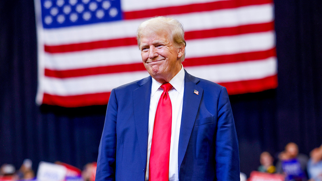 Trump nombra a dos fabricantes de autos que "se benefician enormemente de los aranceles impuestos"