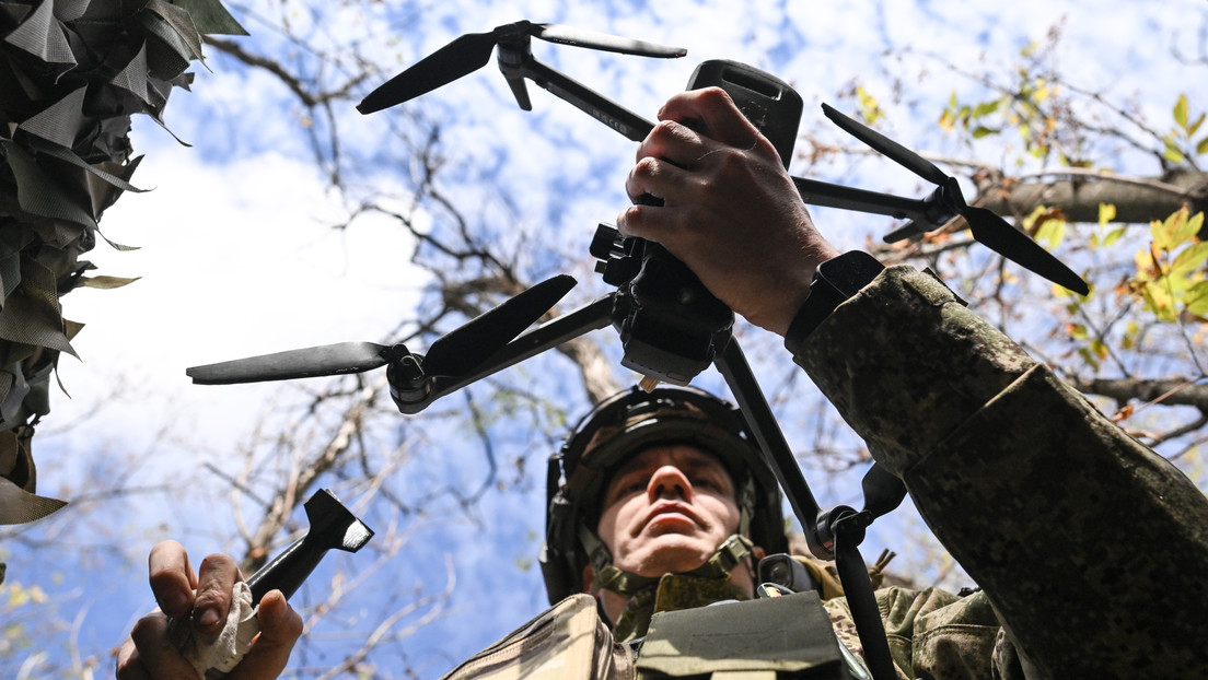 Los drones rusos controlan todo el espacio aéreo del frente en una ciudad clave
