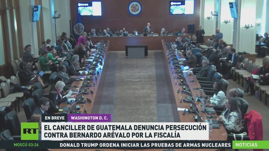 El canciller de Guatemala denuncia persecución contra Bernardo Arévalo por la Fiscalía