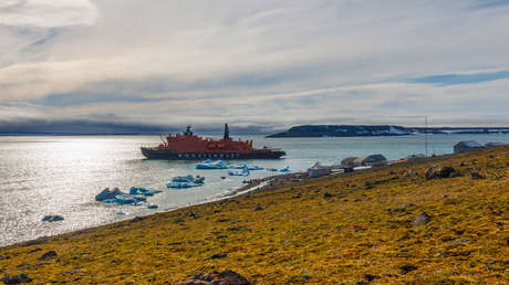 Asesor de Putin revela la estrategia de Occidente para contener a Rusia en el Ártico