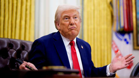 Trump še naprej upa na Nobelovo nagrado za mir, čeprav jo je malo verjetno prejel.