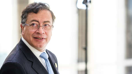 Petro avala una propuesta para que EE.UU. deje de "lanzar misiles" en el Caribe