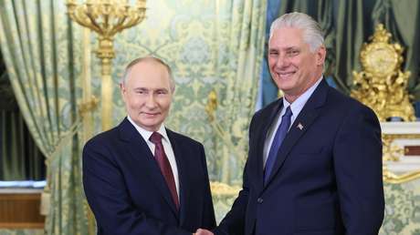 Putin ratifica el acuerdo de cooperación militar entre Rusia y Cuba