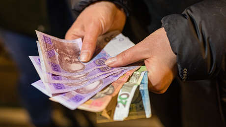 El FMI presiona a Ucrania para que devalúe su moneda