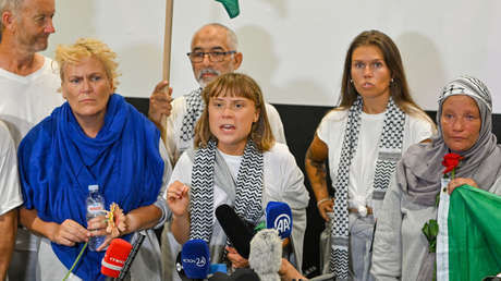 "Agujeros de bala con salpicaduras de sangre": Greta Thunberg expone su calvario en prisión israelí