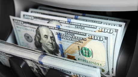 El inexplicable fenómeno del convulso país con la moneda más fuerte