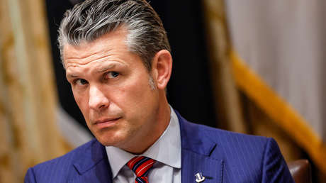 Una orden del secretario de Guerra de EE.UU. sacude la interacción de su personal con un órgano clave