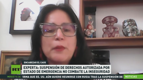 Un nuevo gabinete ministerial recibe el voto de confianza mientras Perú arde en protestas
