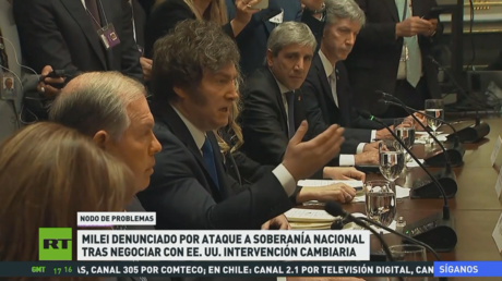 Denuncian a Milei por ataque a soberanía nacional tras negociar con EE.UU. intervención cambiaria