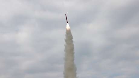 Pionyang realiza prueba de misiles de crucero estratégicos