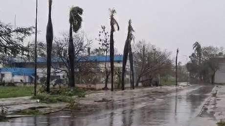 VIDEOS: Así se ven las calles de la región oriental de Cuba tras el paso de Melissa
