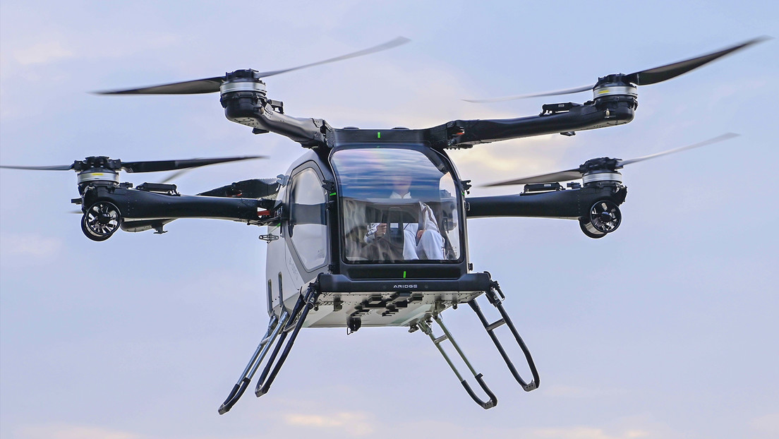 FOTOS, VIDEOS: China comienza la producción de prueba de coches voladores